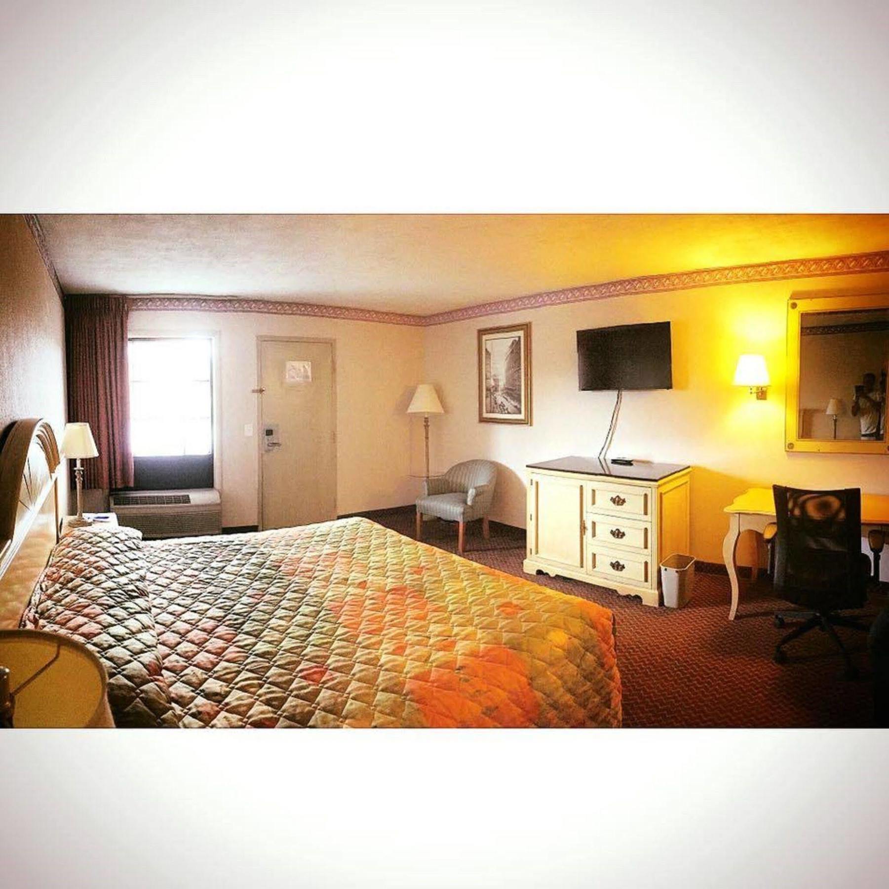 Budget Inn New Cumberland-Harrisburg-Hershey-York Exterior photo